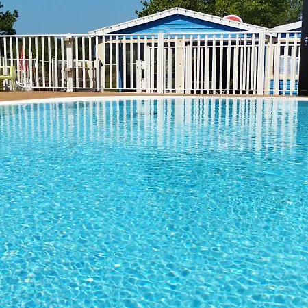 Camping Randonneurs Camoël